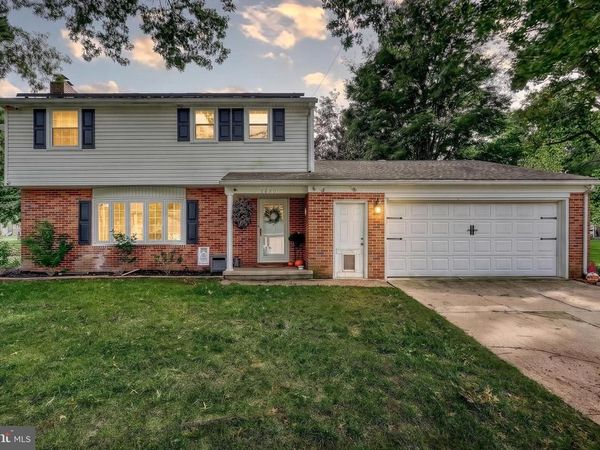 1780 N EMERALD AVENUE, YORK, PA 17408