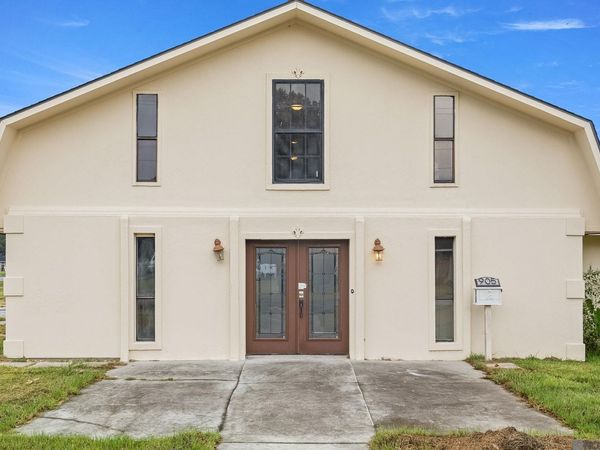 905 Sinbad St, Baker, LA 70714