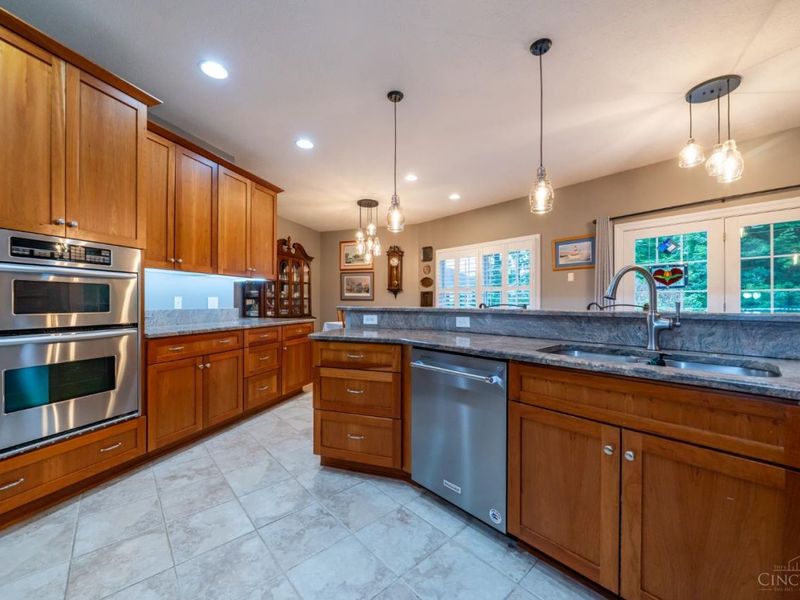 9917 Hackberry Place, Washington Township, OH 45458 Photo 21
