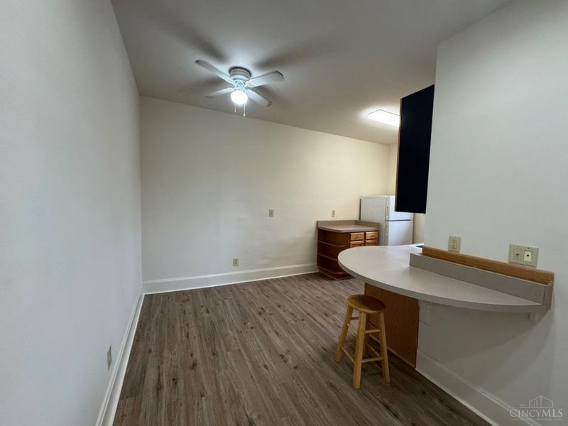2631 Highland Avenue, Cincinnati, OH 45219 Photo 2