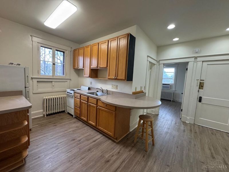 2631 Highland Avenue, Cincinnati, OH 45219 Photo 3