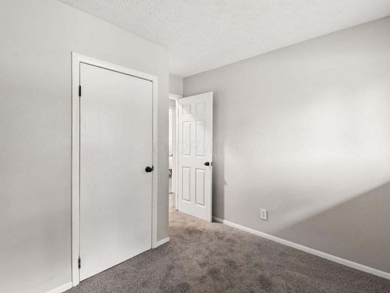 5104 Benham Drive , Columbus, OH 43232 Photo 18