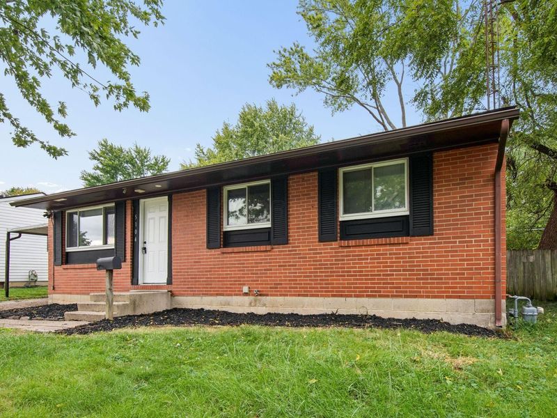 5104 Benham Drive , Columbus, OH 43232 Photo 2