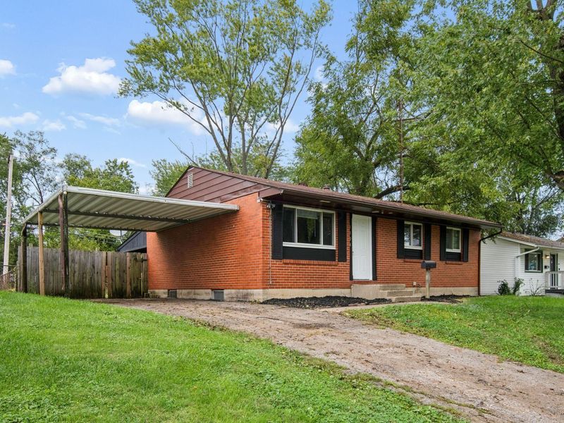 5104 Benham Drive , Columbus, OH 43232 Photo 3