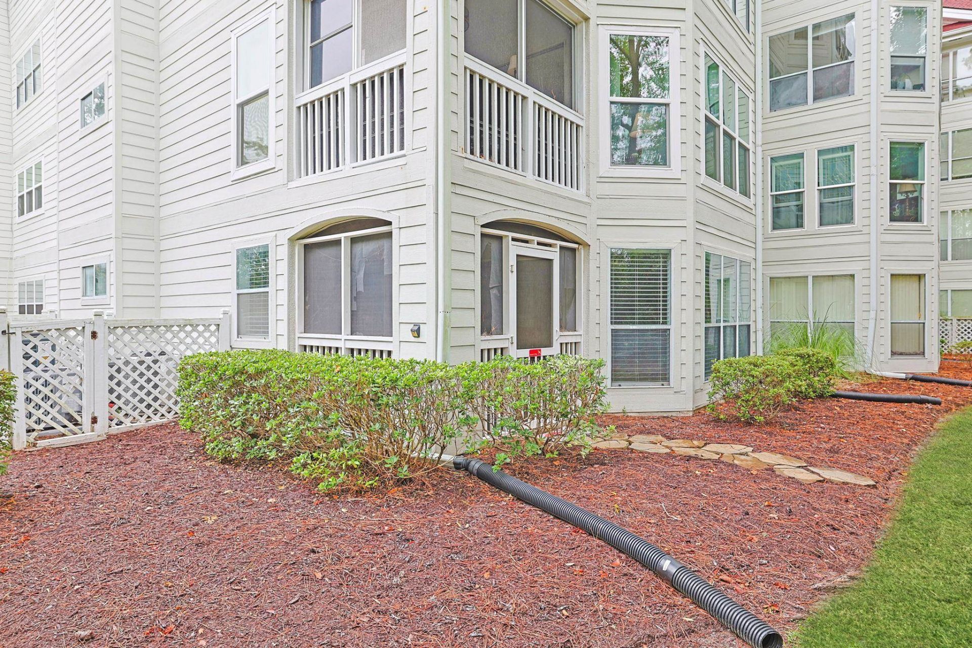 4601 Greenbriar Dr. Photo 25
