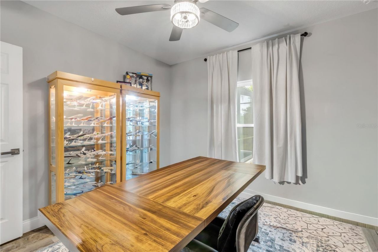 925 11th Avenue , Deland, FL 32724 Photo