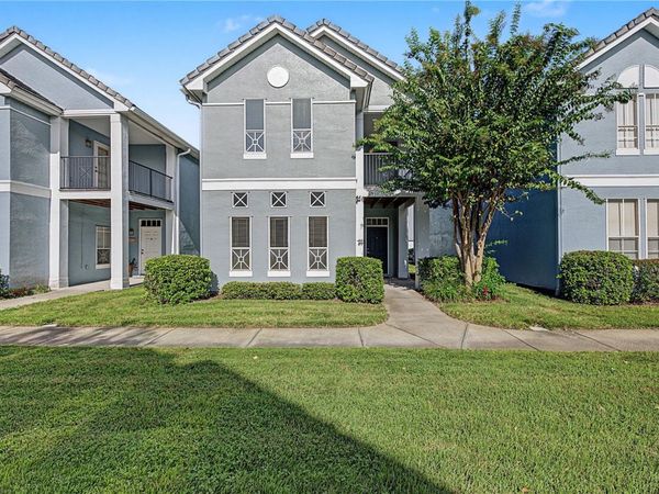 4006 CARROLLWOOD PALM COURT , TAMPA, FL 33624