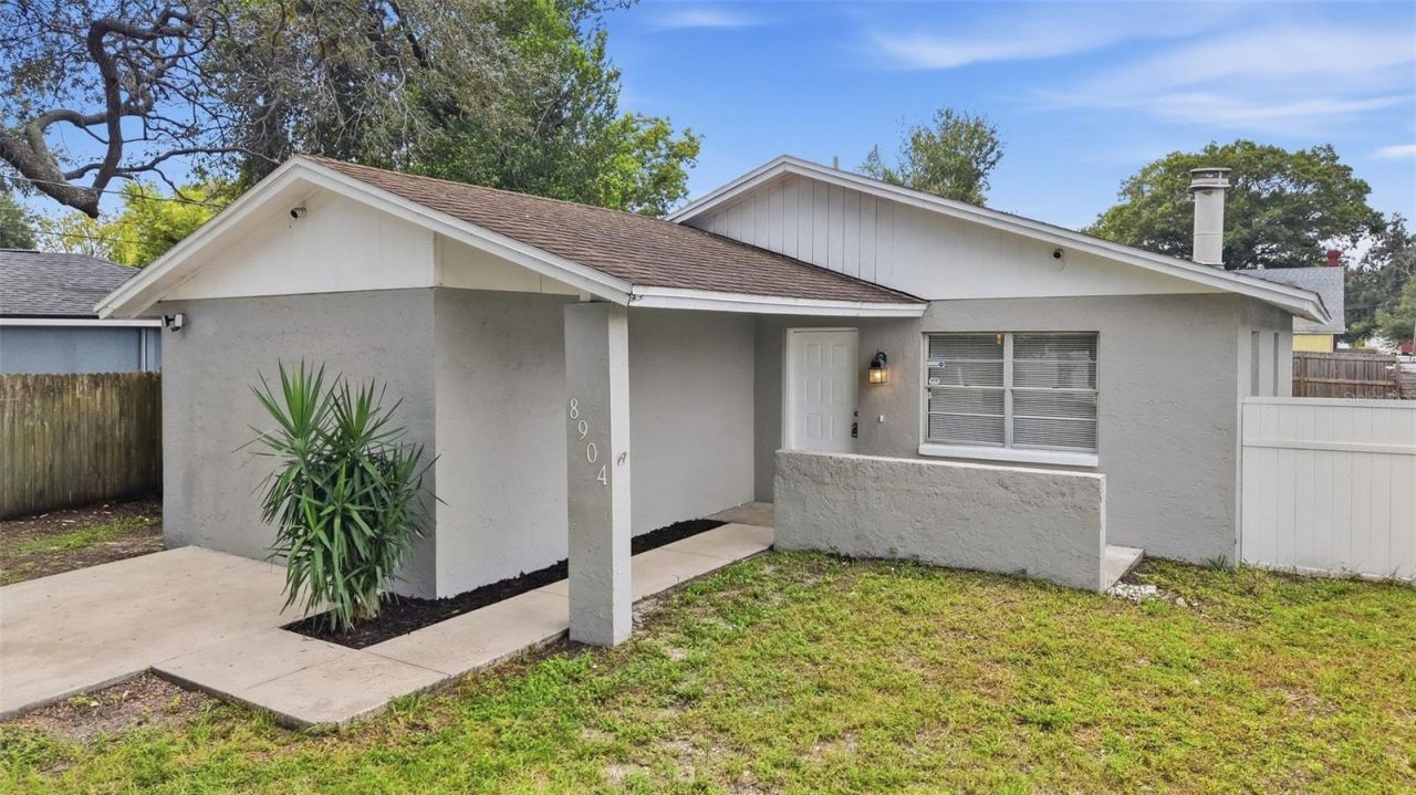 8904 N Boulevard, Tampa, FL 33604 Main Photo