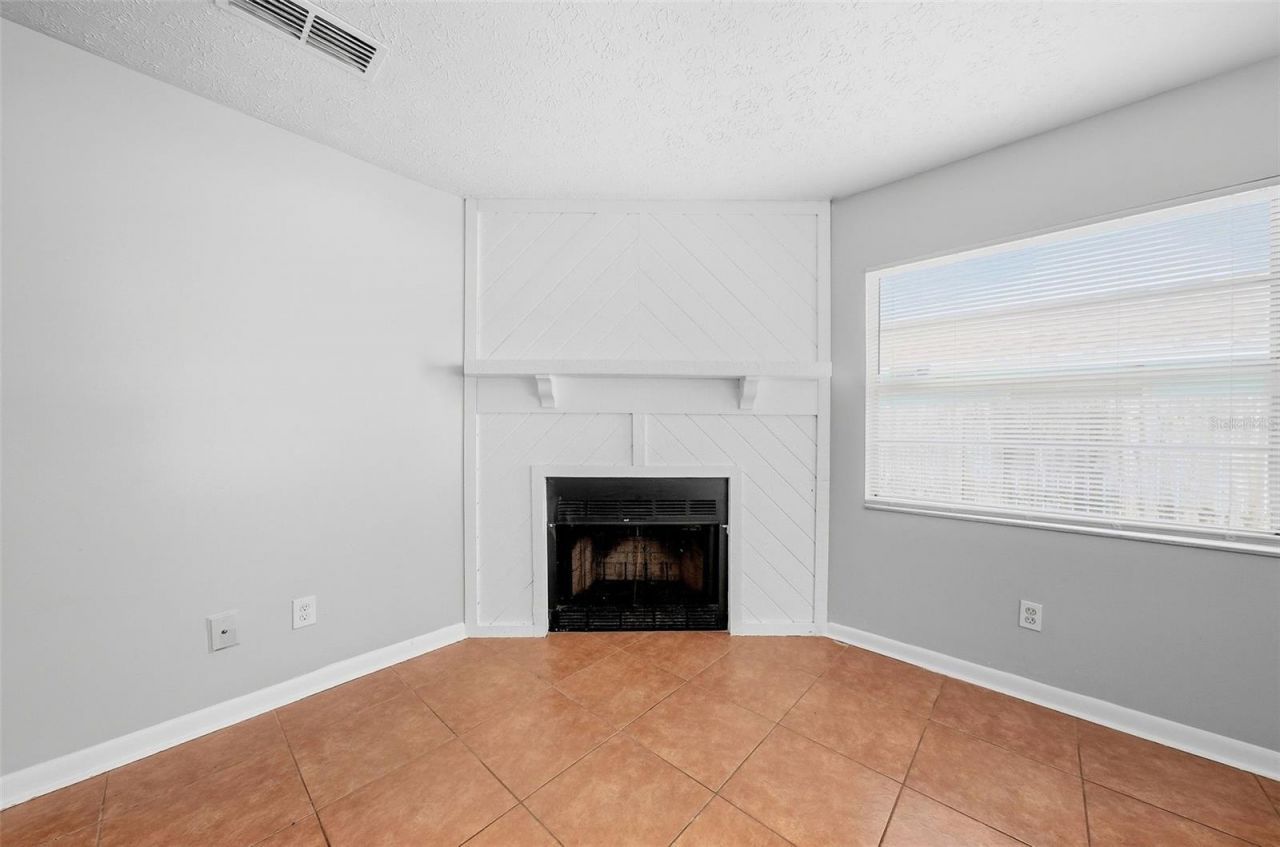 8904 N Boulevard, Tampa, FL 33604 Photo