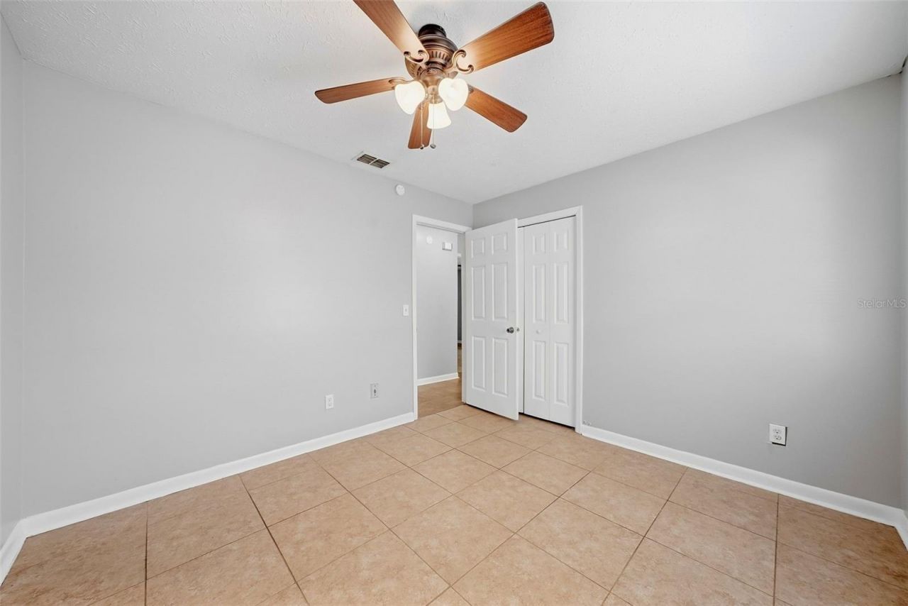 8904 N Boulevard, Tampa, FL 33604 Photo