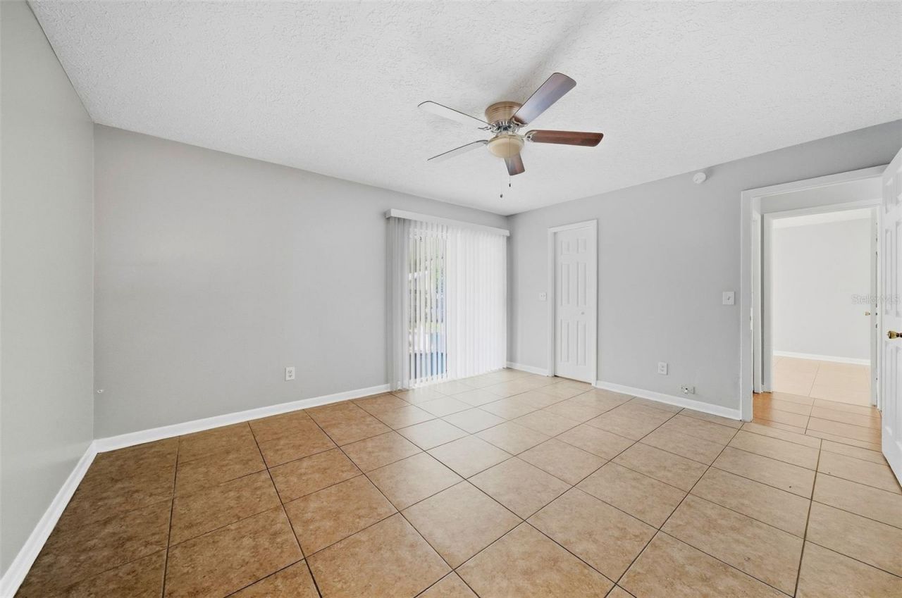 8904 N Boulevard, Tampa, FL 33604 Photo