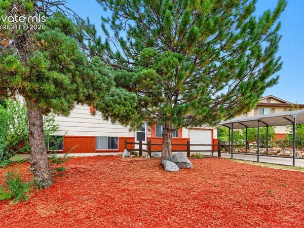 318 Kenwood Circle, Colorado Springs, CO 80910