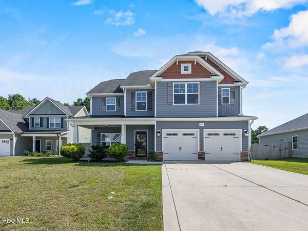 504 Saltworks Lane, Sneads Ferry, NC 28460