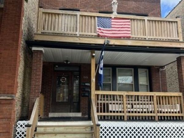 1616 W Roscoe Street , Unit 2, Chicago, IL 60657