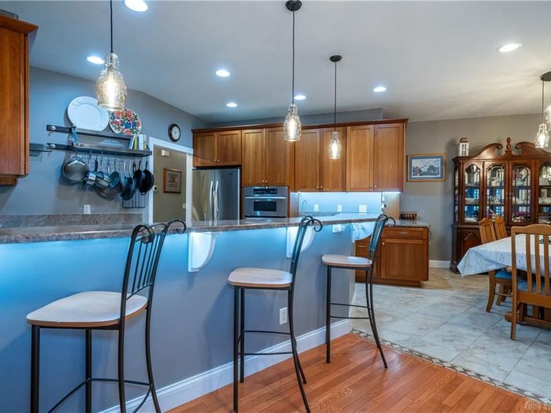 9917 Hackberry Place, Dayton, OH 45458 Photo 12