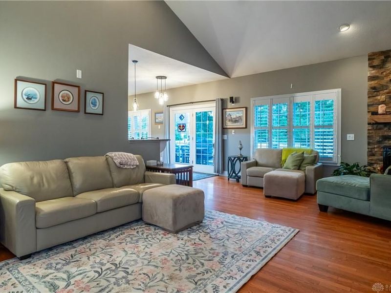 9917 Hackberry Place, Dayton, OH 45458 Photo 5
