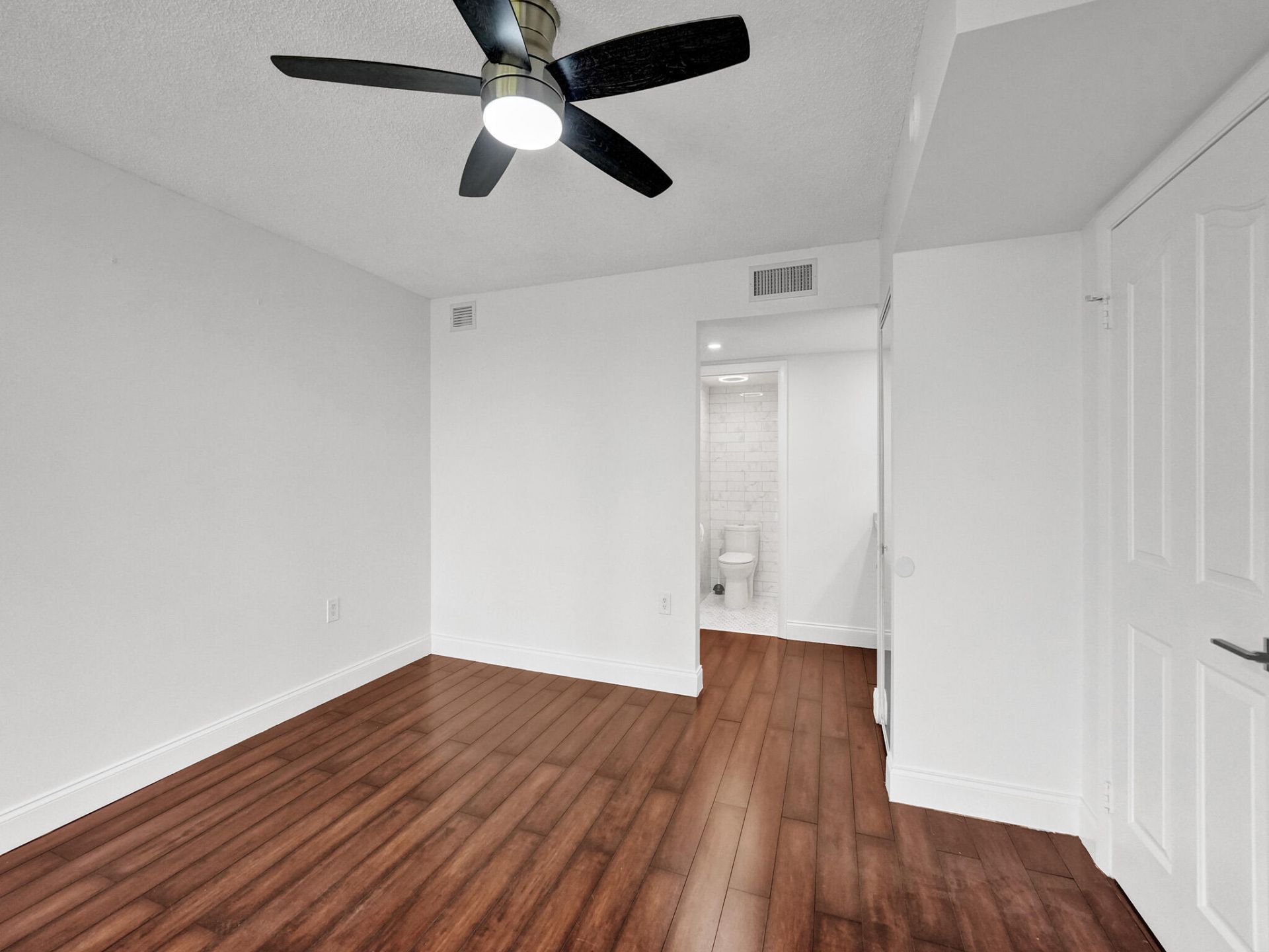 6169 Balboa Circle, Unit 306, Boca Raton, FL 33433 Photo