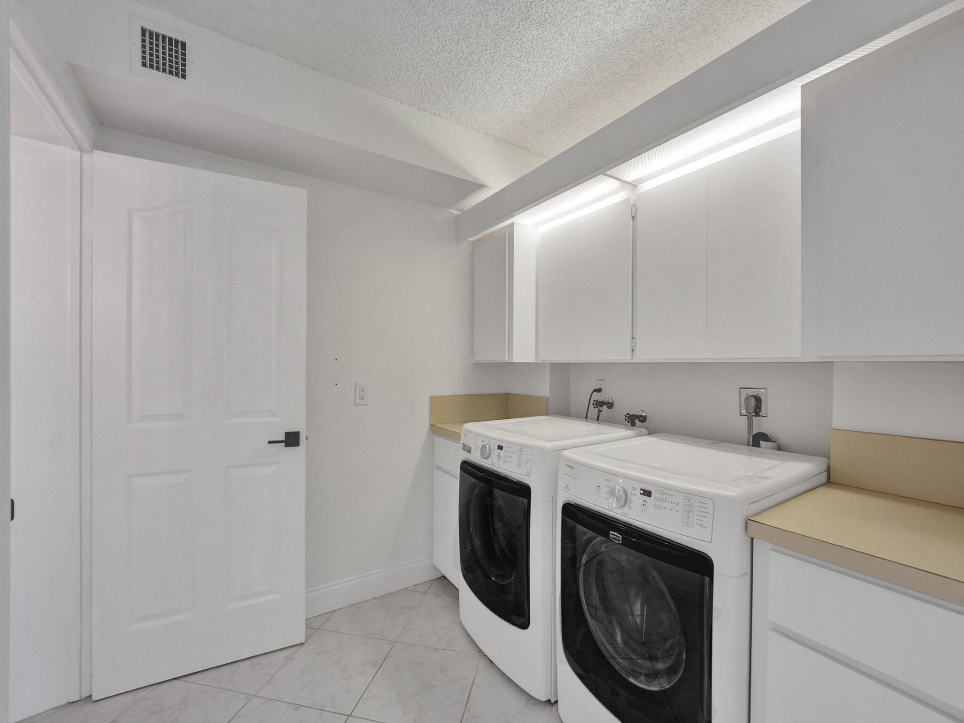 6169 Balboa Circle, Unit 306, Boca Raton, FL 33433 Photo
