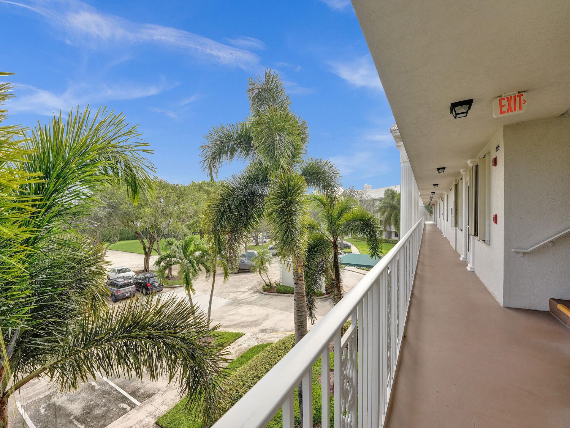 6169 Balboa Circle, Unit 306, Boca Raton, FL 33433 Photo