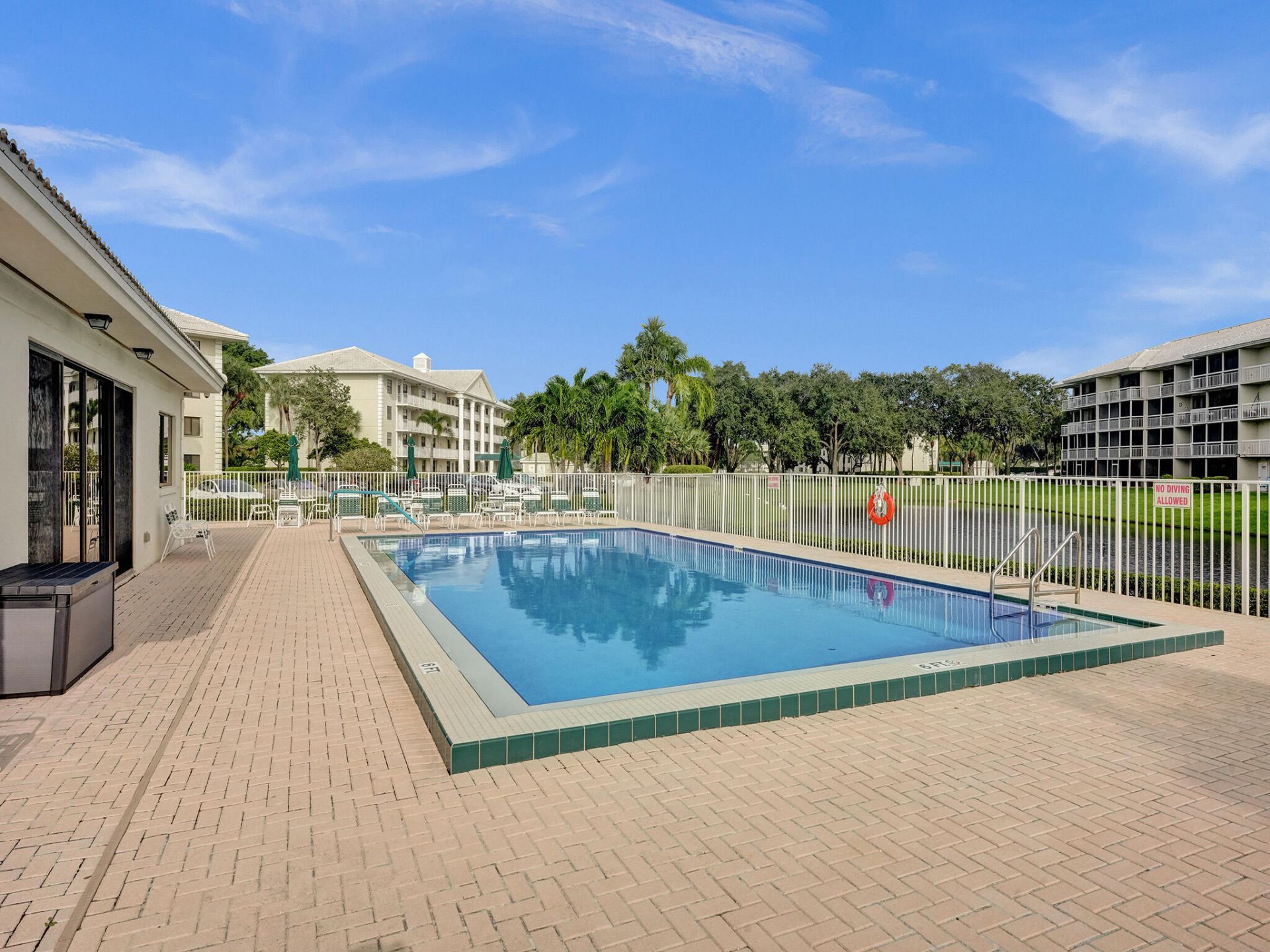 6169 Balboa Circle, Unit 306, Boca Raton, FL 33433 Photo