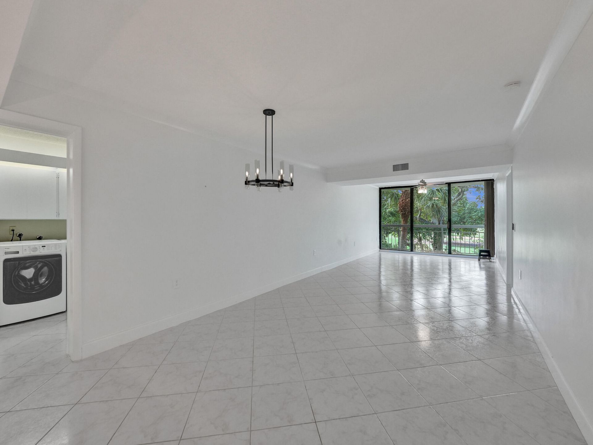 6169 Balboa Circle, Unit 306, Boca Raton, FL 33433 Photo