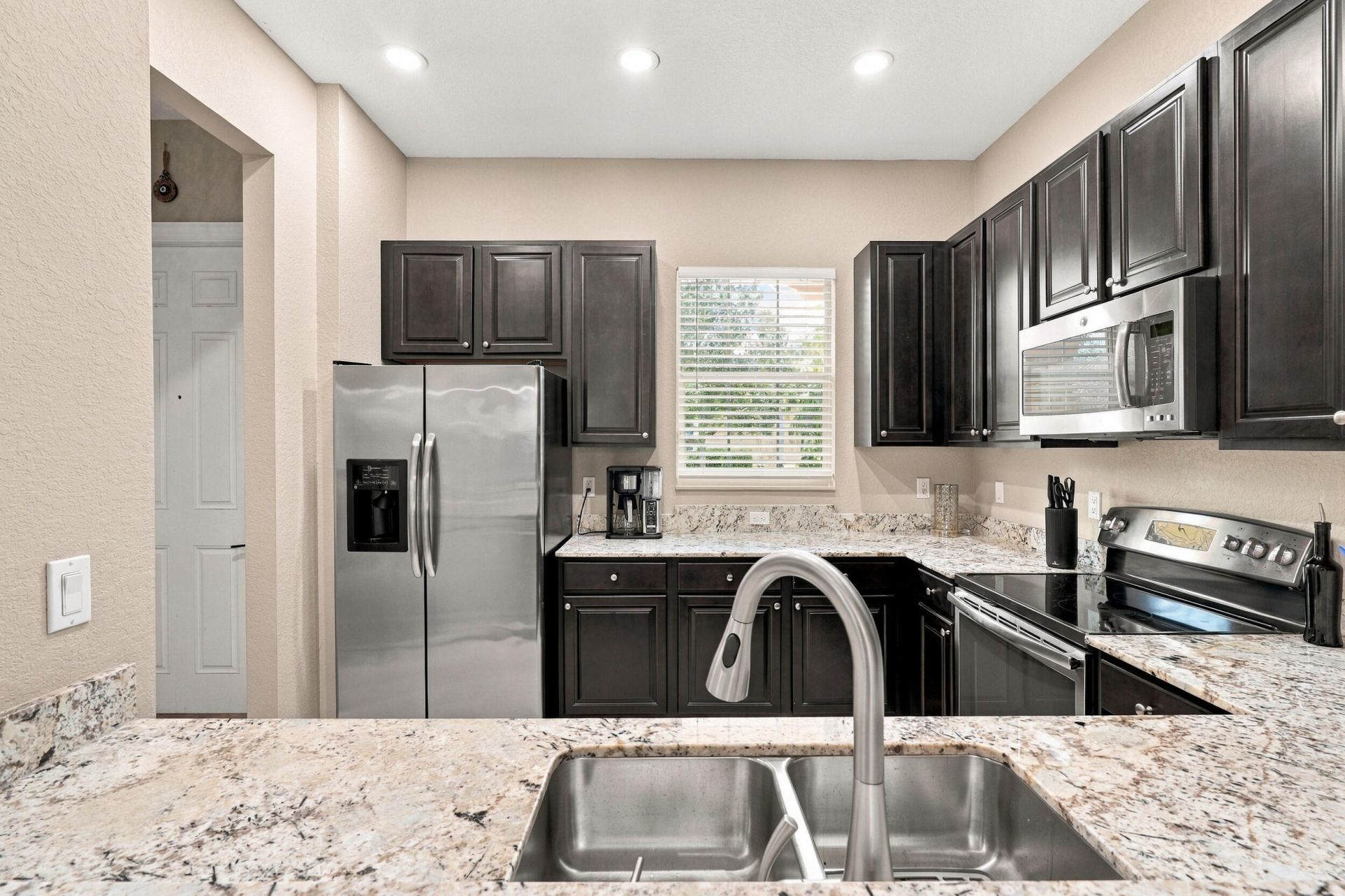 10160 SW Azzo Lane, Port Saint Lucie, FL 34986 Photo