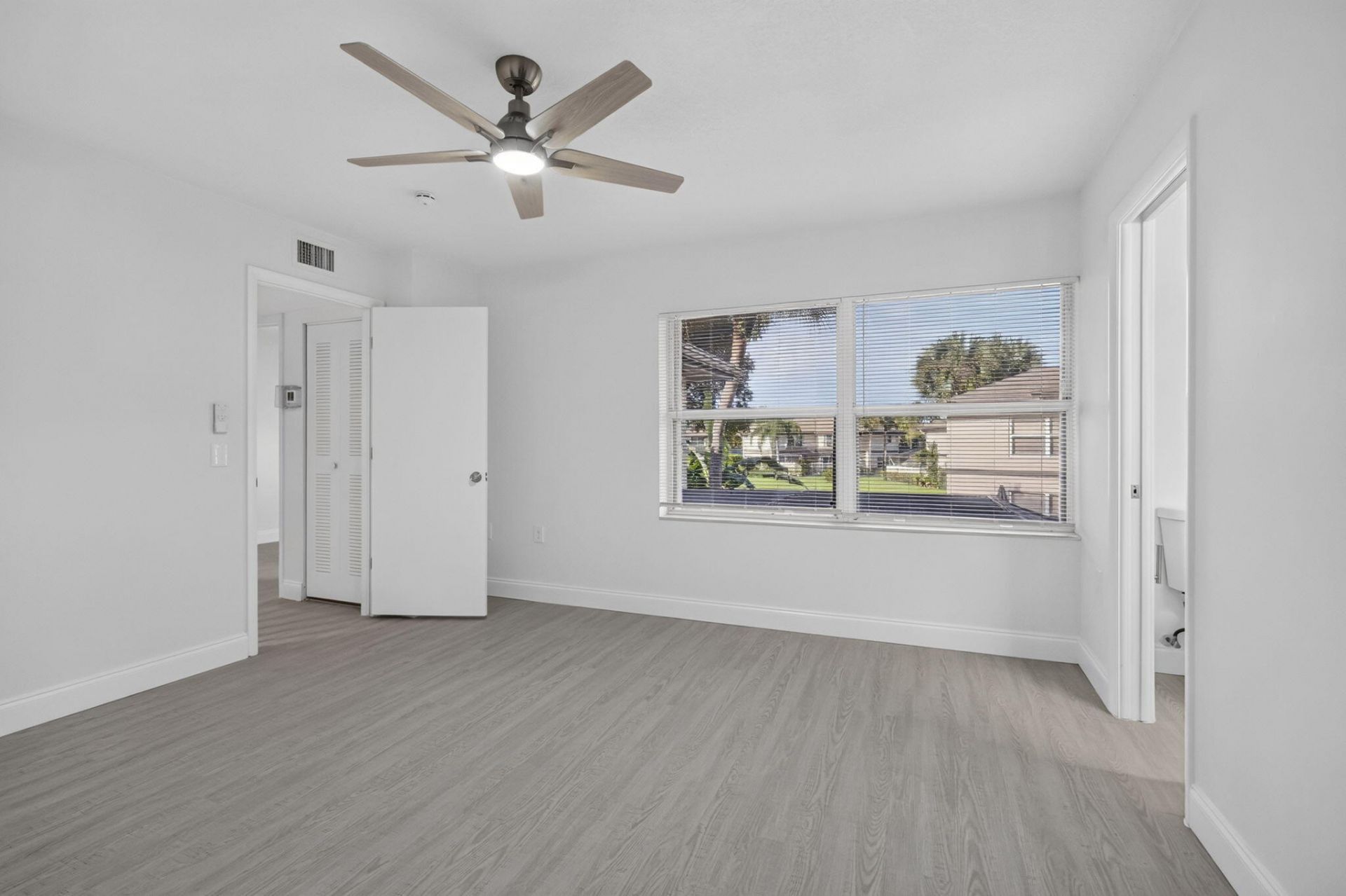 11 Amherst Court, Unit D, Royal Palm Beach, FL 33411 Photo