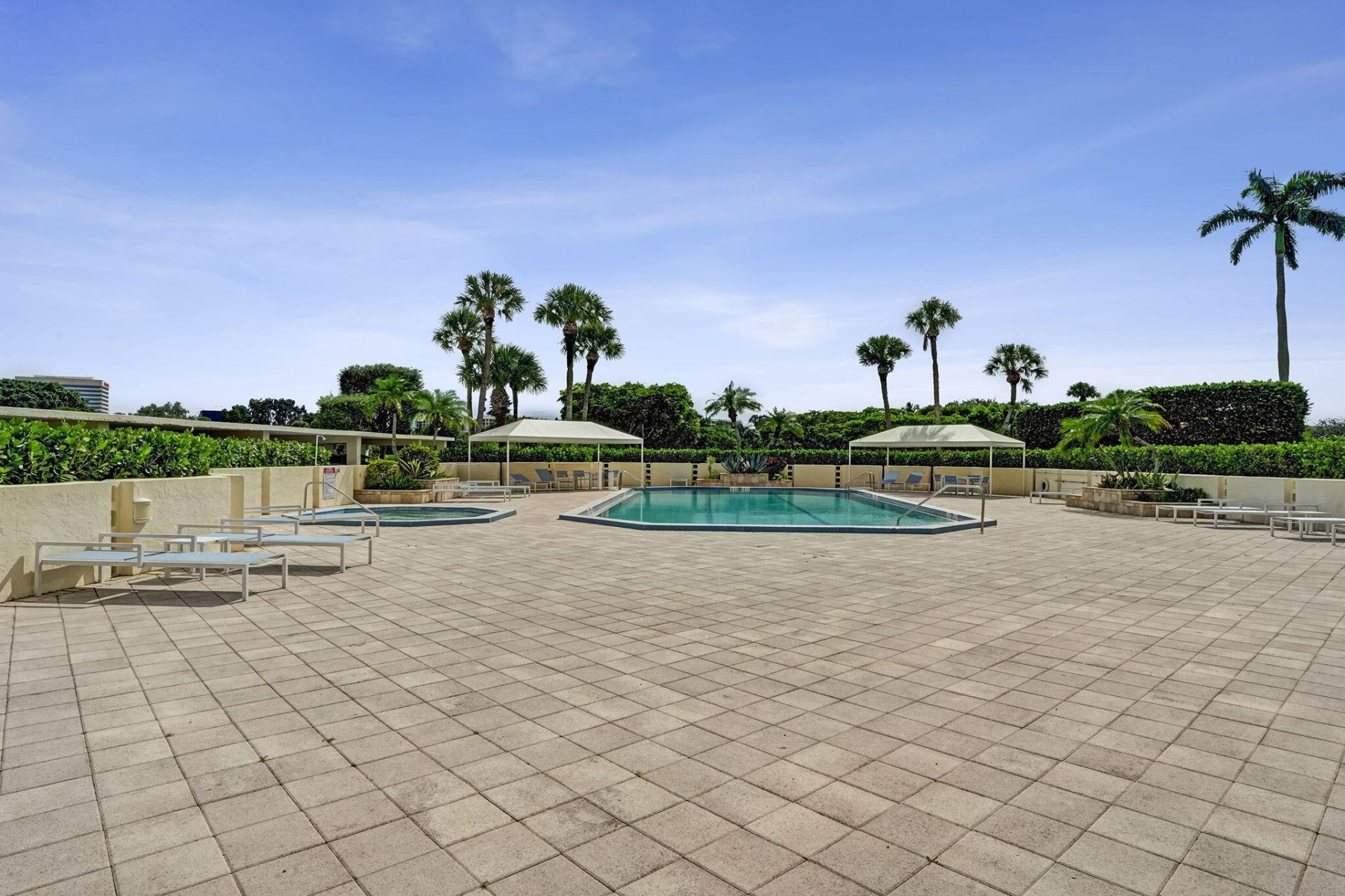 1900 Consulate Place, Unit 604, West Palm Beach, FL 33401 Photo