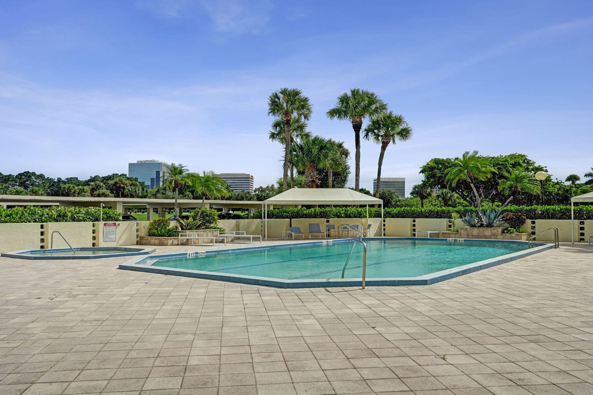 1900 Consulate Place, Unit 604, West Palm Beach, FL 33401 Photo