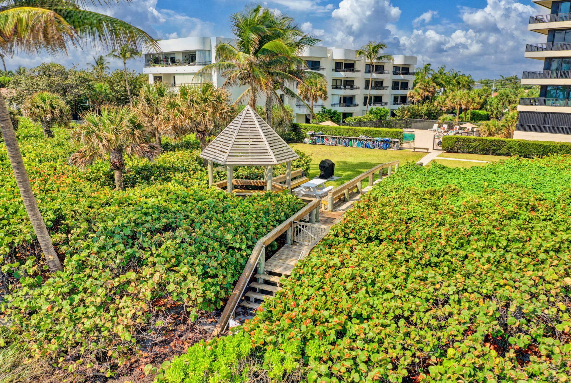 450 Ocean Drive, Unit PH3, Juno Beach, FL 33408 Photo