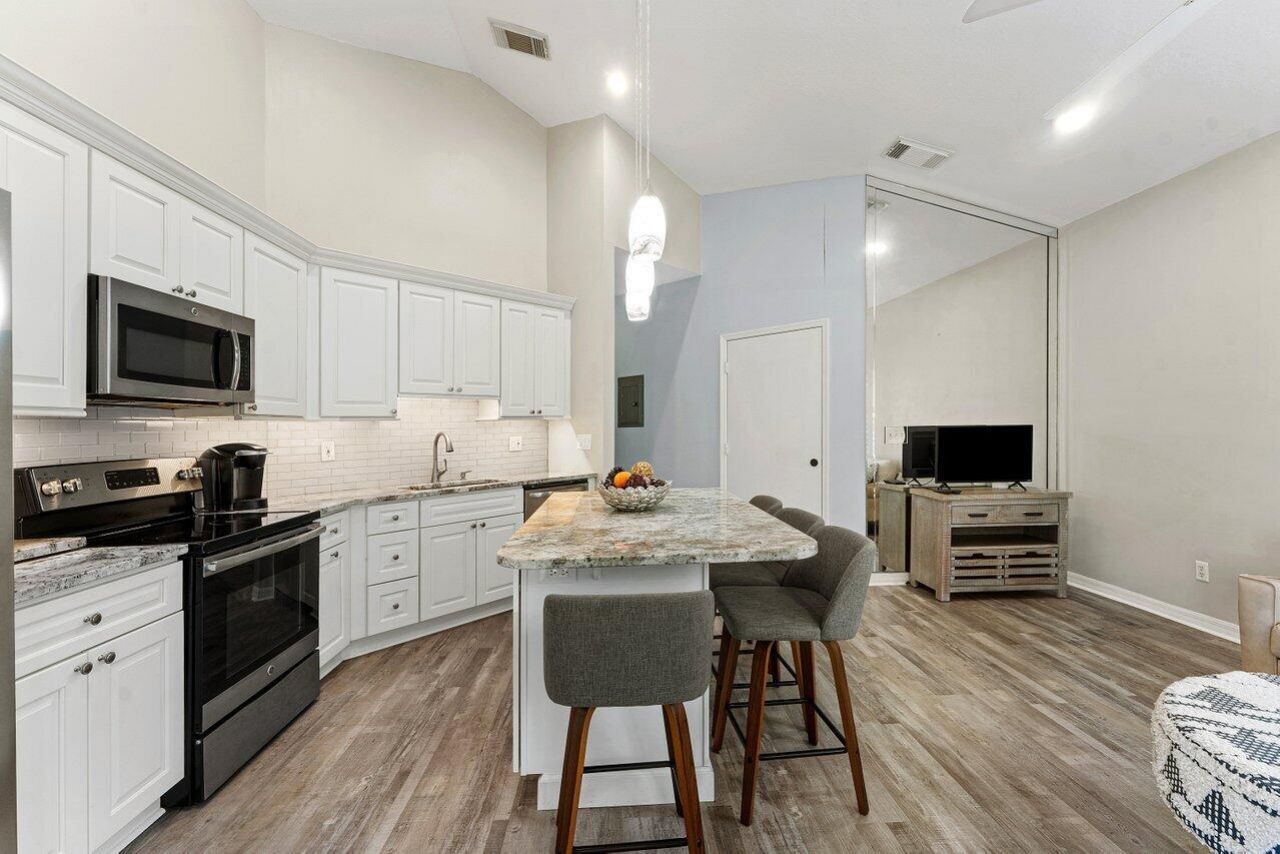 9865 Perfect Drive, Unit 150, Port Saint Lucie, FL 34986 Photo