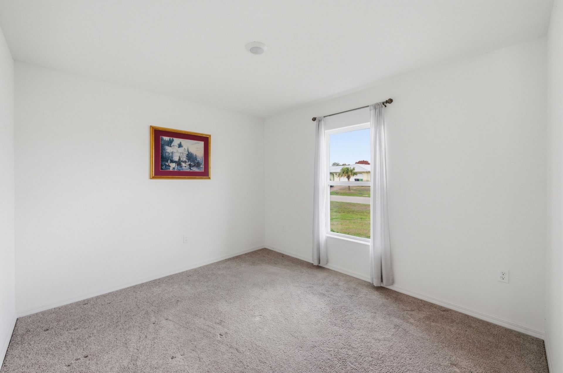 684 SE Crescent Avenue, Port Saint Lucie, FL 34984 Photo