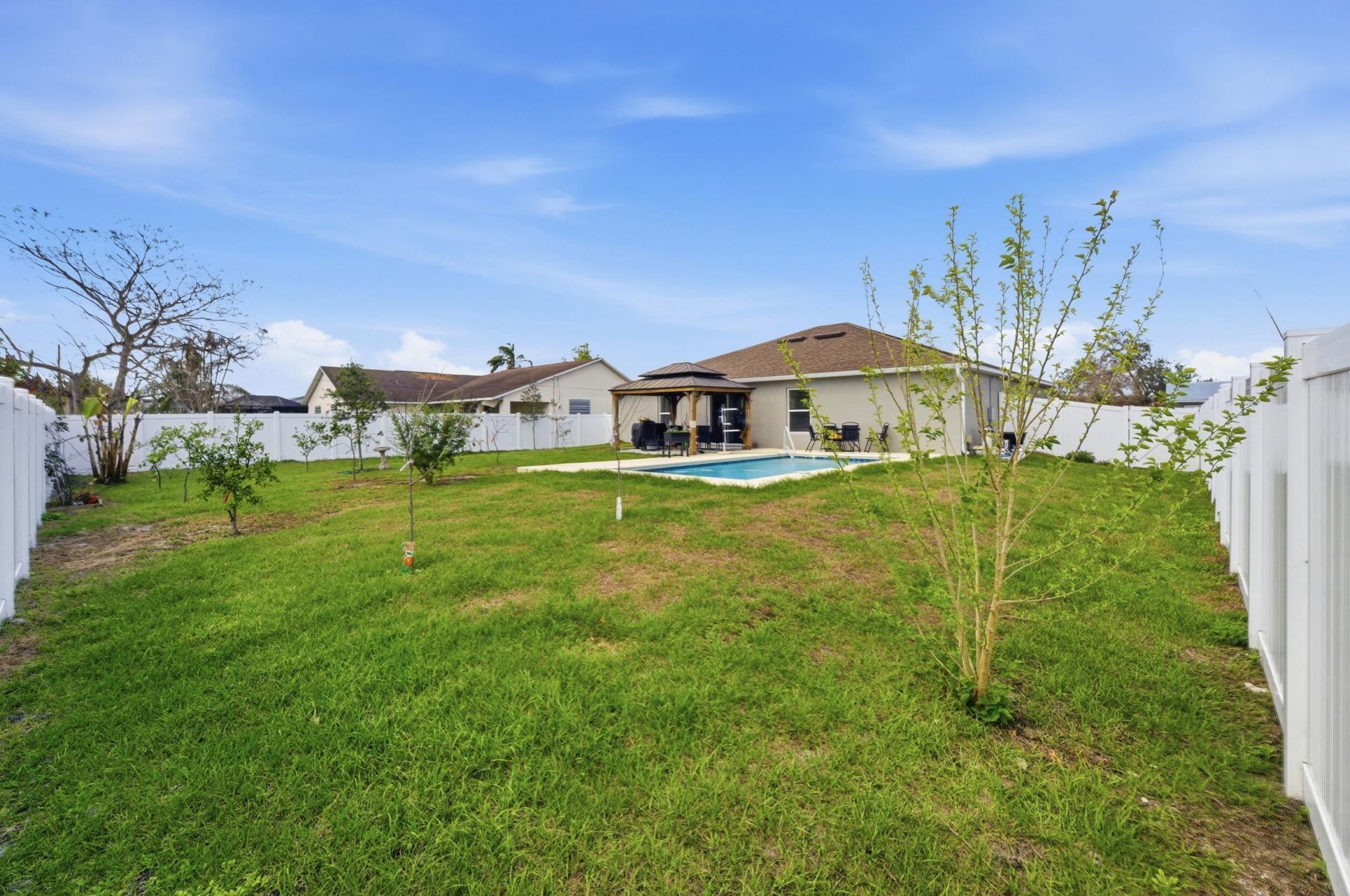 684 SE Crescent Avenue, Port Saint Lucie, FL 34984 Photo