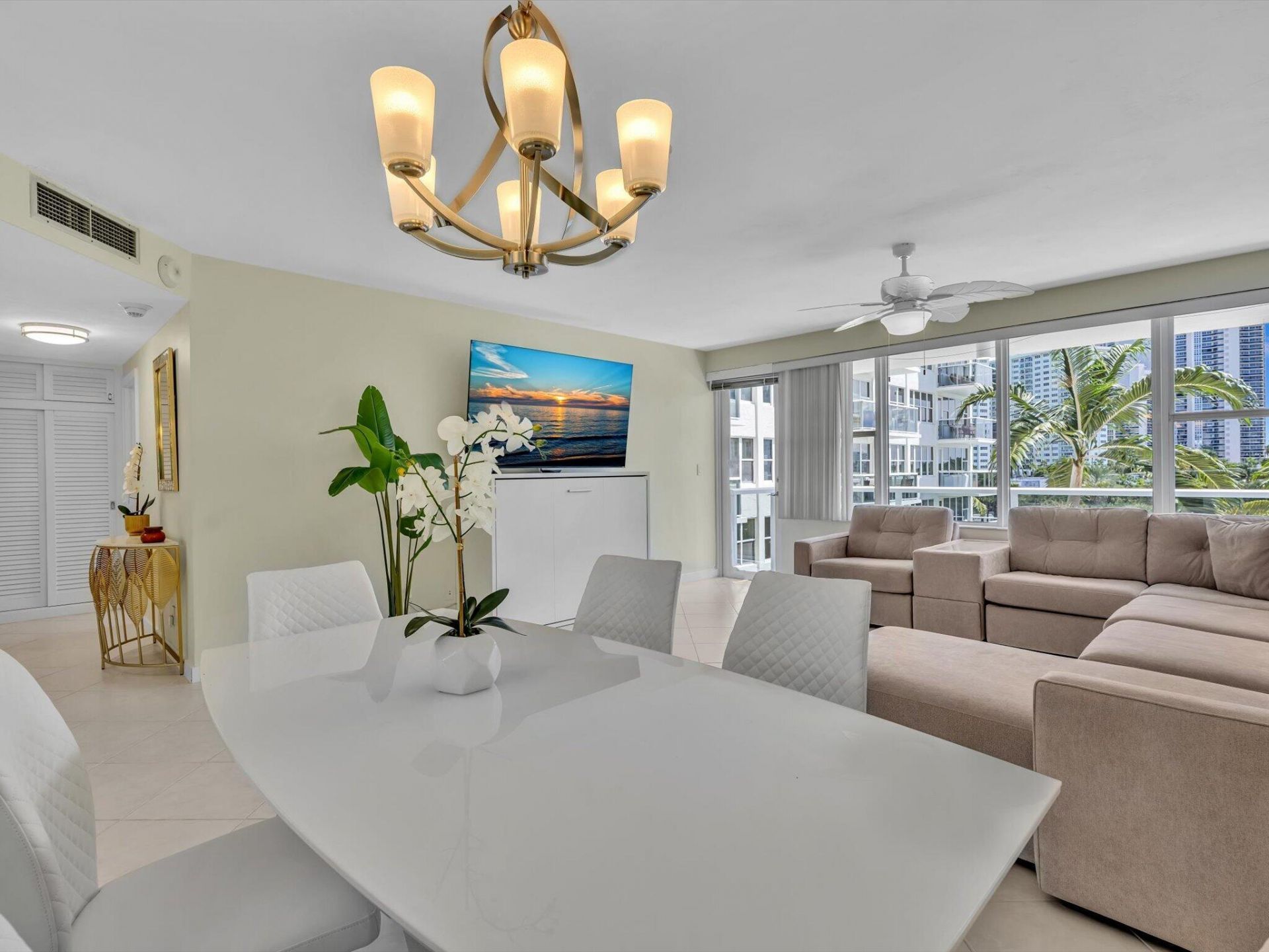 3300 NE 36th Street, Unit 420, Fort Lauderdale, FL 33308 Photo