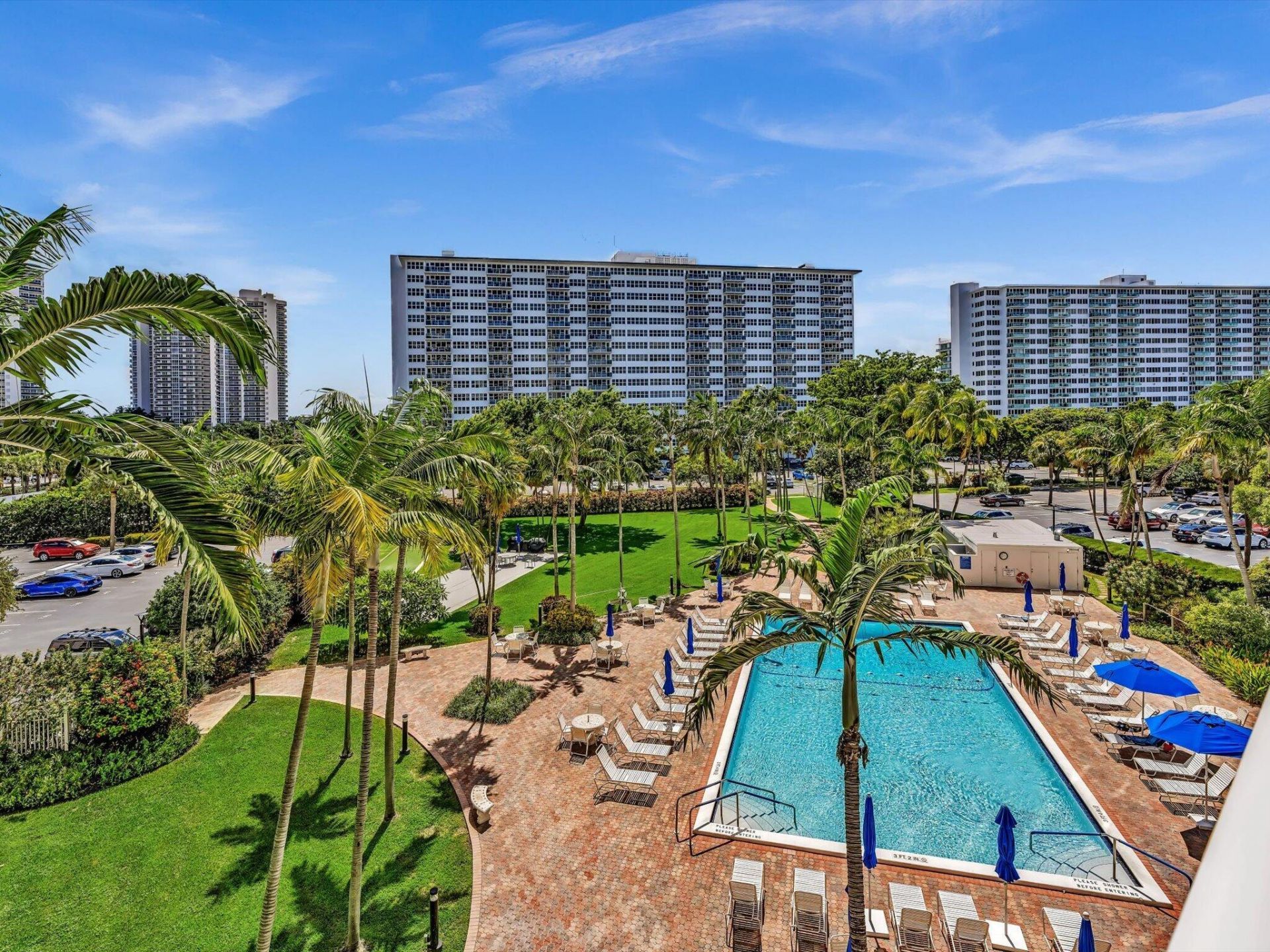 3300 NE 36th Street, Unit 420, Fort Lauderdale, FL 33308 Photo