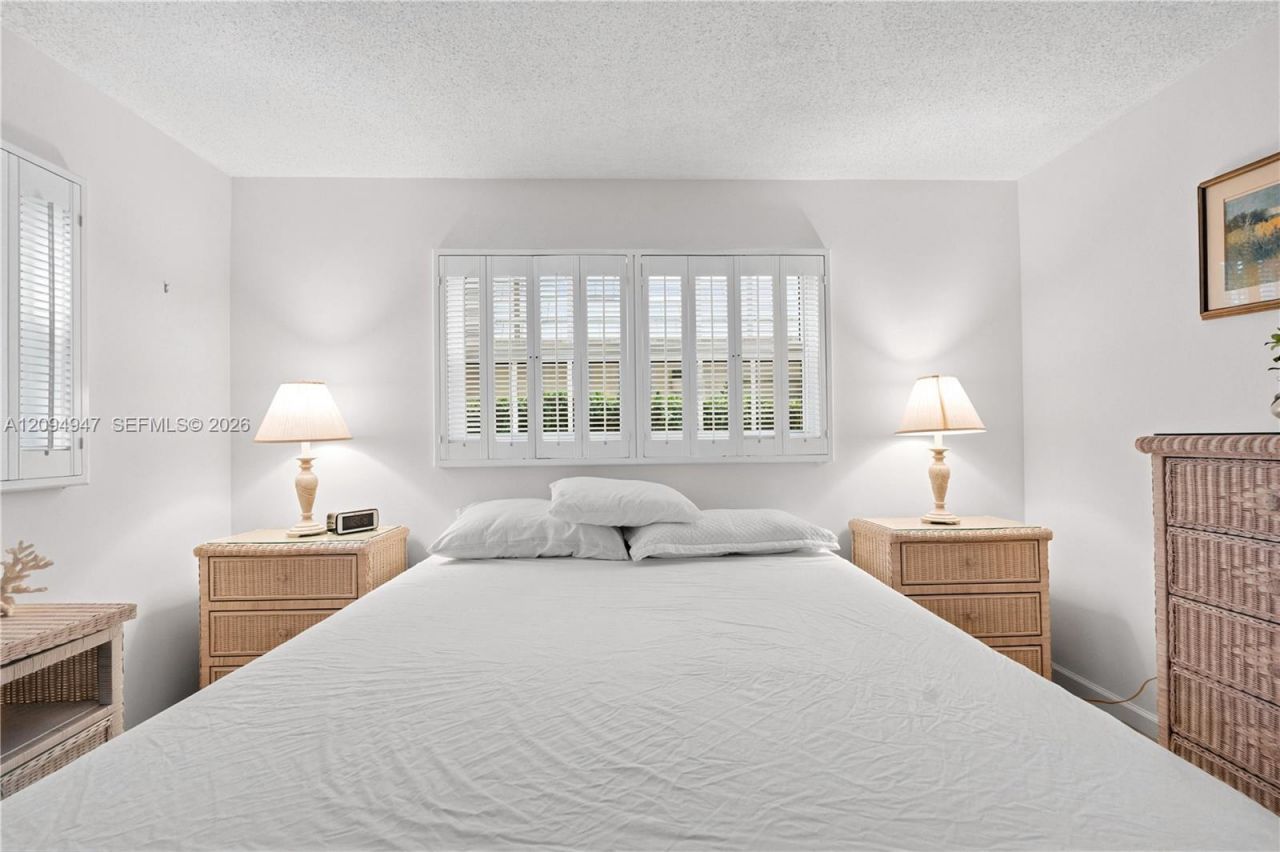 145 Atlantis Blvd , Unit 101, Atlantis, FL 33462 Photo
