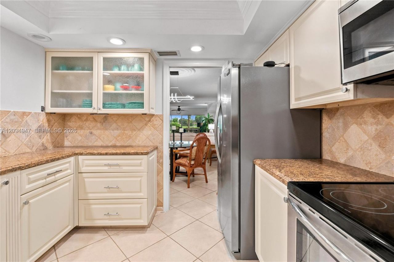 145 Atlantis Blvd , Unit 101, Atlantis, FL 33462 Photo