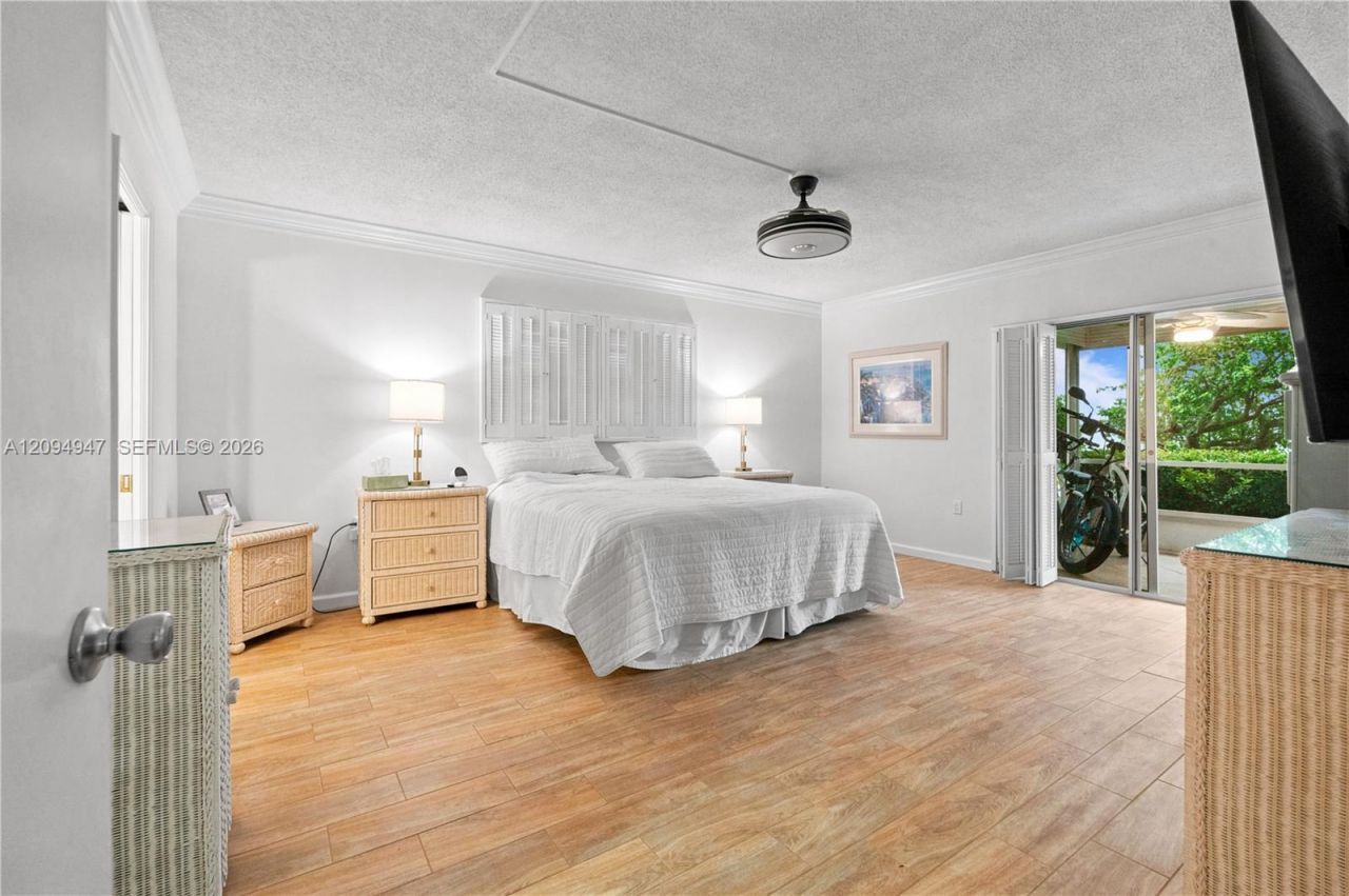 145 Atlantis Blvd , Unit 101, Atlantis, FL 33462 Photo