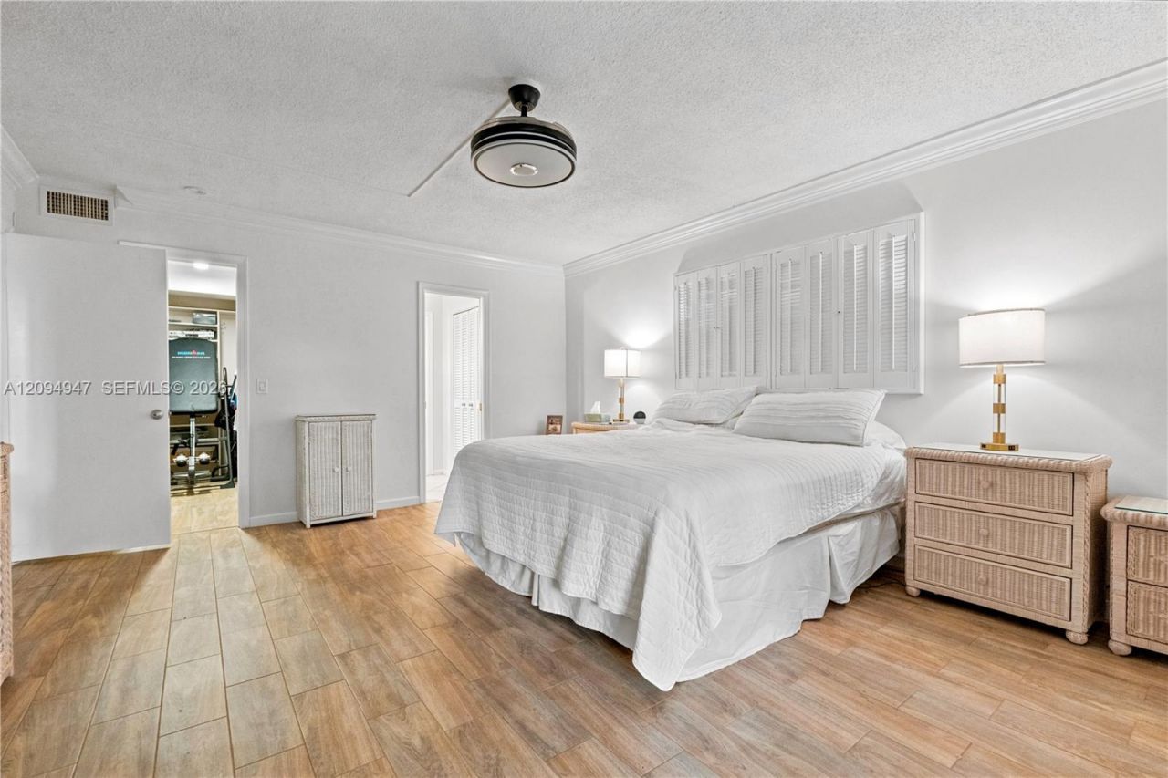 145 Atlantis Blvd , Unit 101, Atlantis, FL 33462 Photo