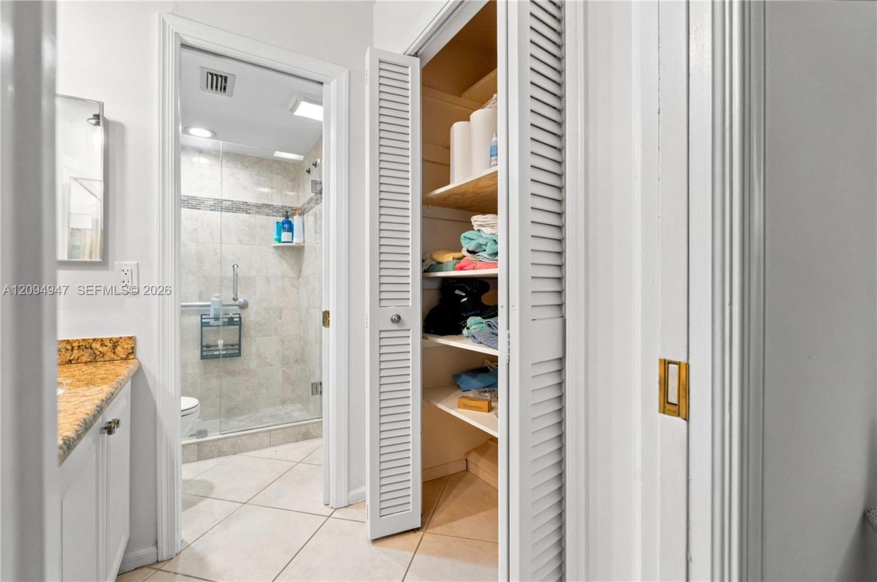 145 Atlantis Blvd , Unit 101, Atlantis, FL 33462 Photo