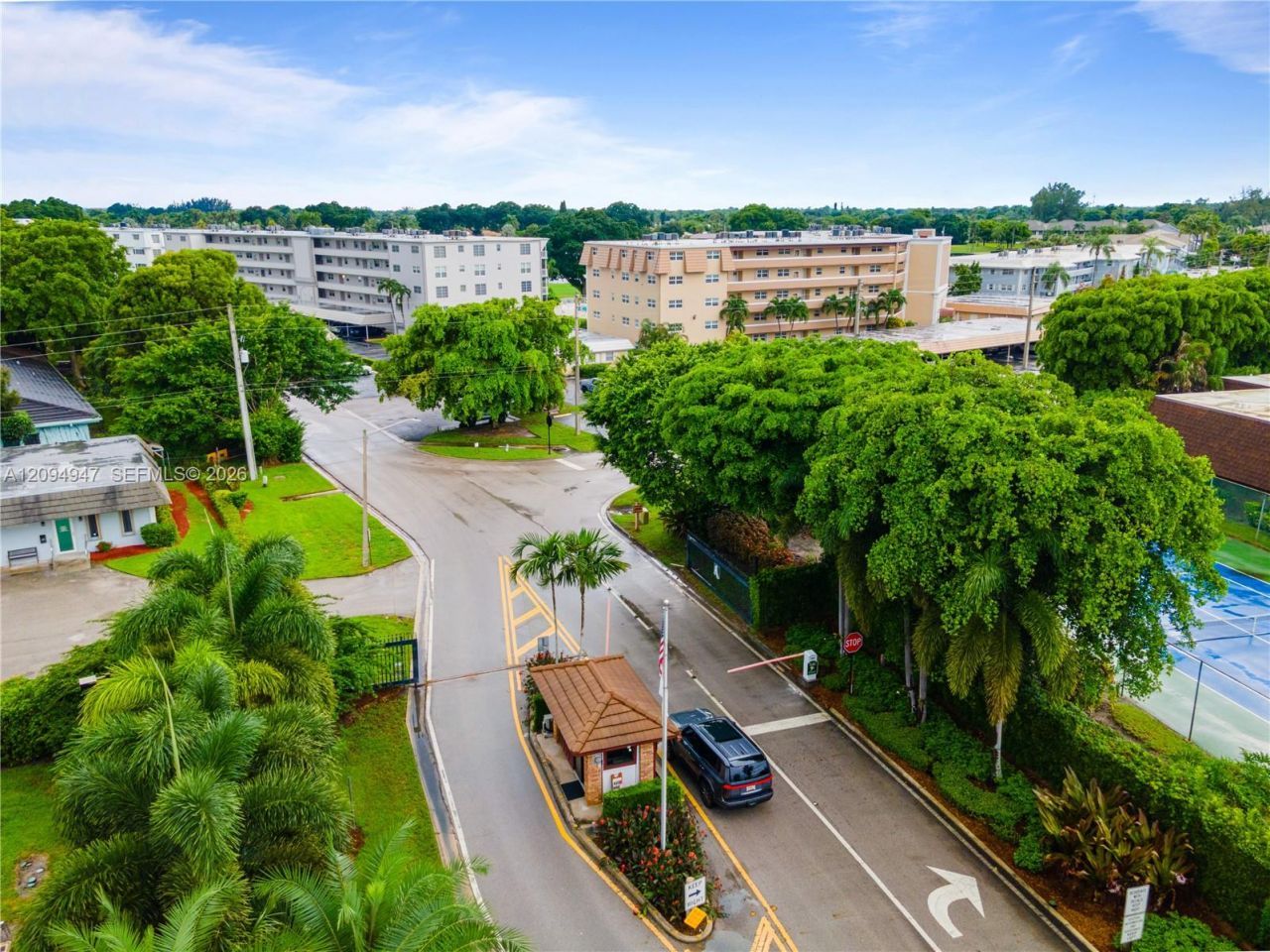 145 Atlantis Blvd , Unit 101, Atlantis, FL 33462 Photo