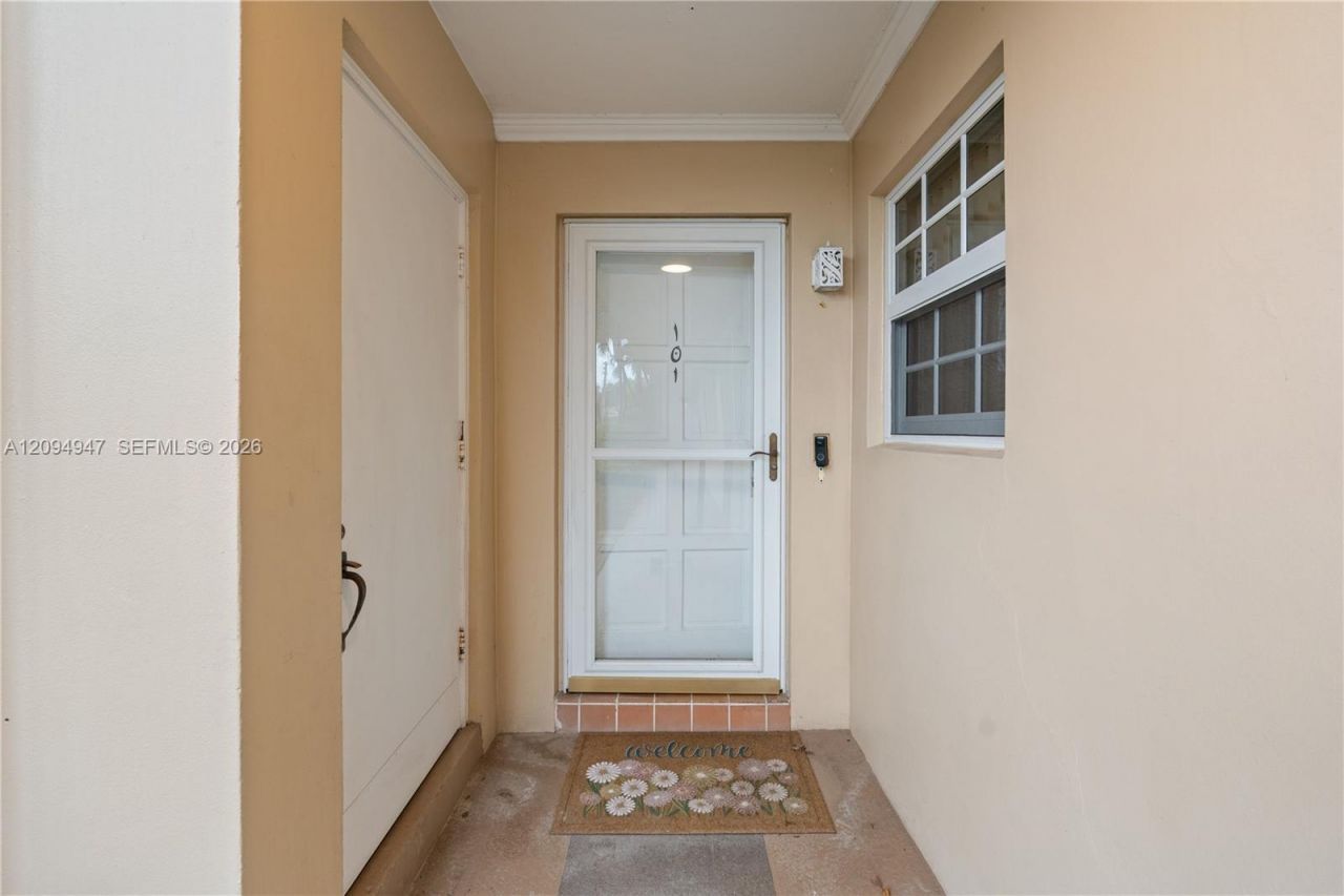 145 Atlantis Blvd , Unit 101, Atlantis, FL 33462 Photo