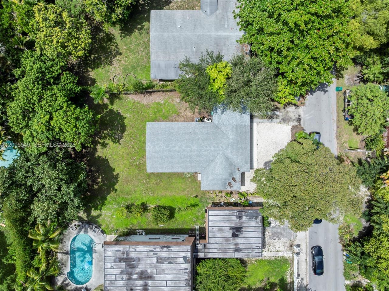 940 NE 85th St , Miami, FL 33138 Photo