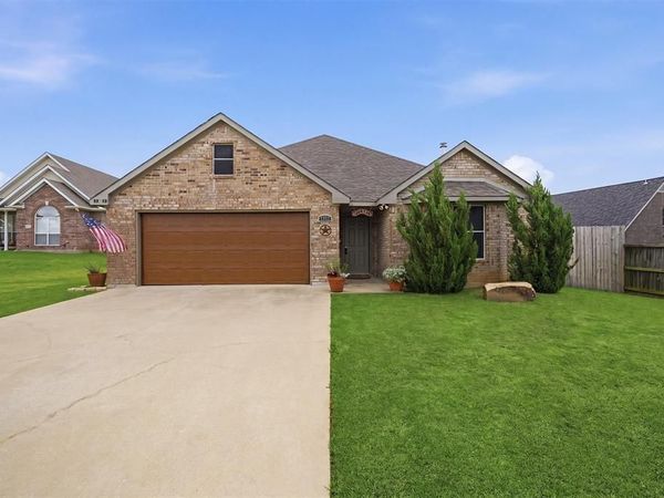 5022 Mesquite Ridge Trail , Sherman, TX 75092