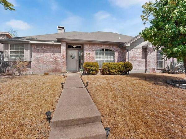 1517 Wesley Drive , Mesquite, TX 75149