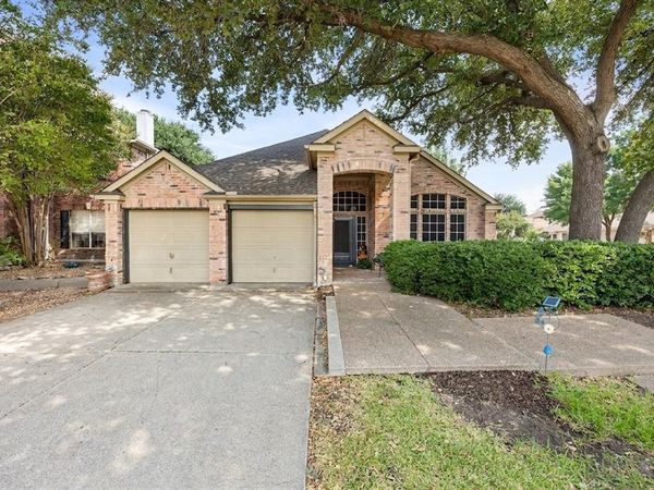 6712 Braeview Drive , Fort Worth, TX 76137