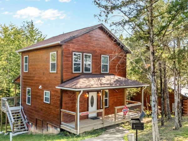 2540 White Timberlake Drive, Sevierville, TN 37876