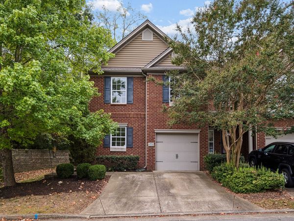 1115 Thorncrest Rd, Nashville, TN 37211