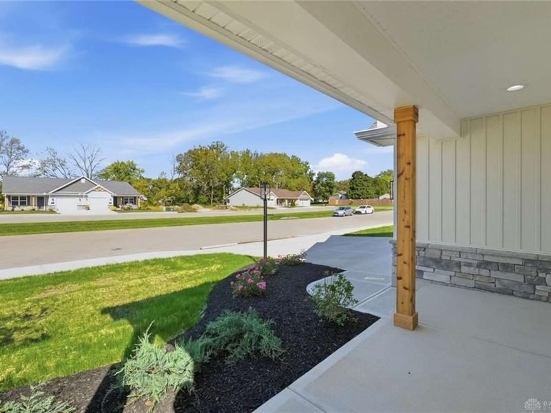 60 Timber Creek Drive, Carlisle, OH 45005 Photo 4