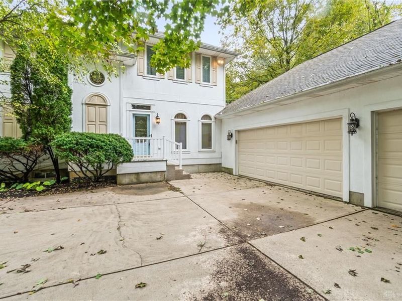 110 Renaissance Woods Court, Xenia Township, OH 45385 Photo 5